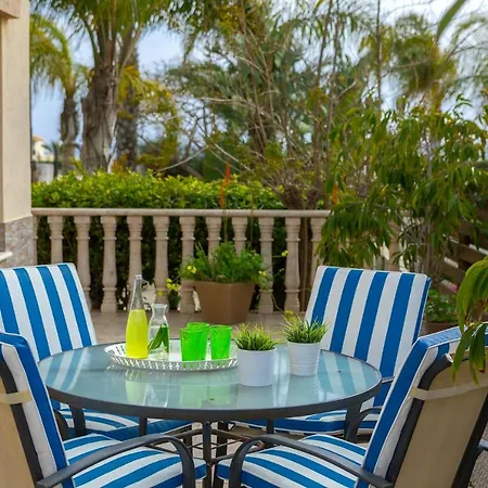 Sea Breeze Holiday * Ayia Napa